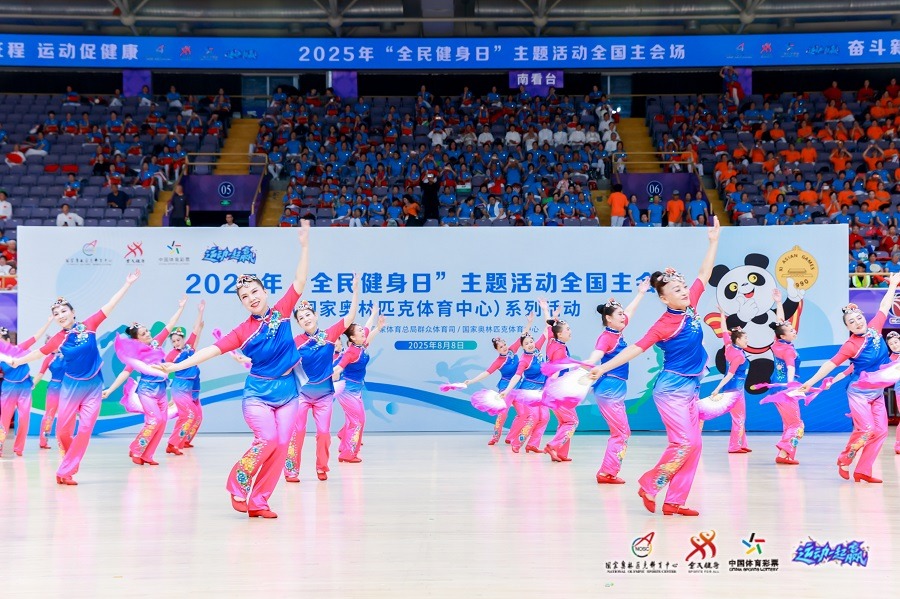 欧联杯：利物浦5-1布拉格斯巴达，努涅斯戴帽